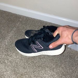 New balance shoes